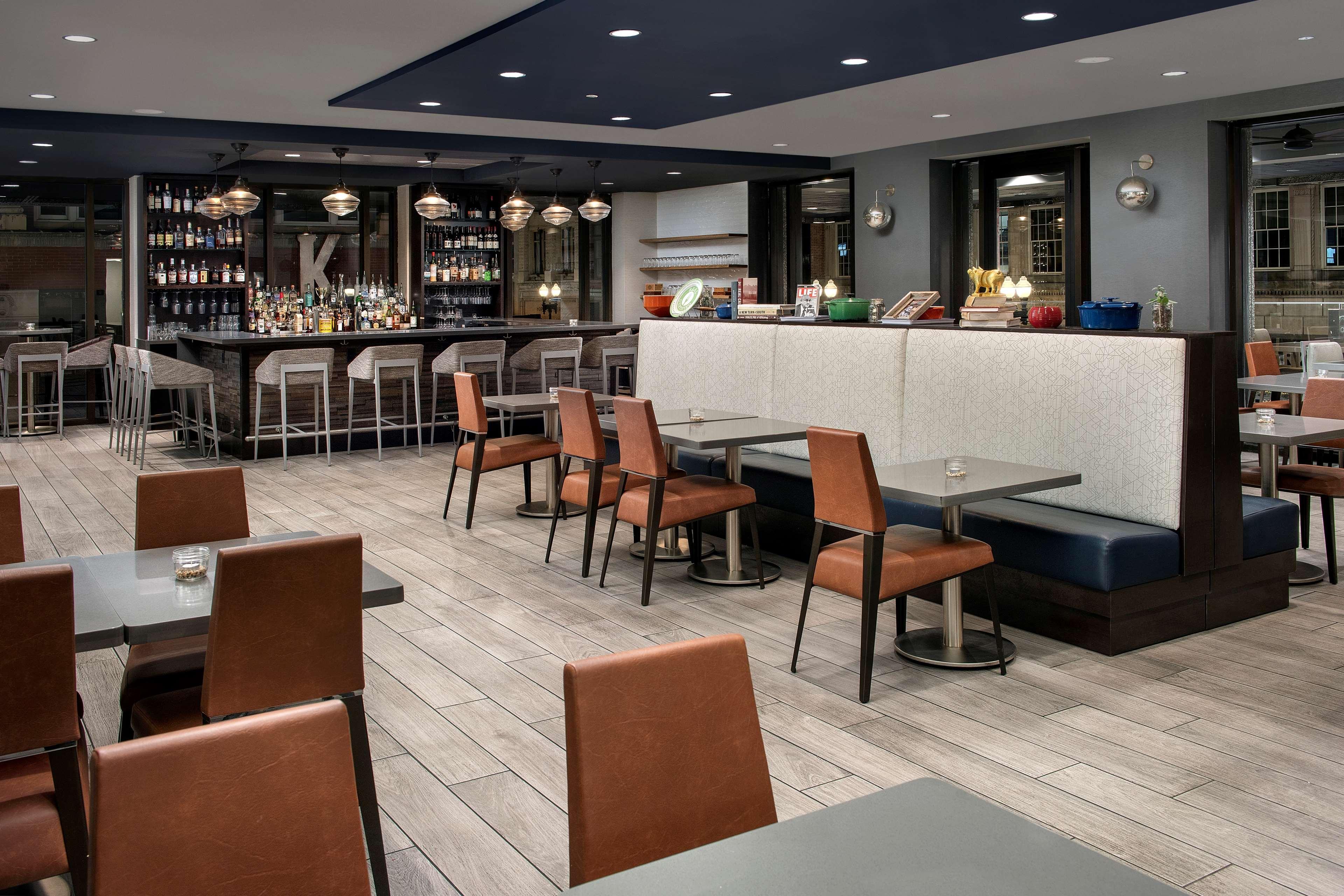 Embassy Suites By Hilton Knoxville Downtown Εξωτερικό φωτογραφία